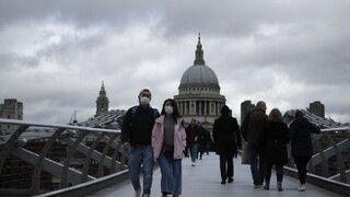 Unikol materiál s katastrofálnym scenárom nákazy pre Britániu