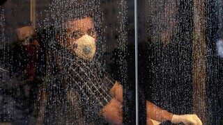 Vírus môže zabiť milióny ľudí, varujú v nákazou postihnutom Iráne