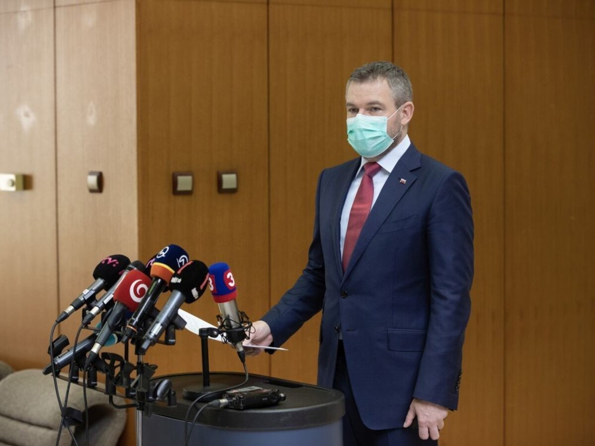 Na Slovensku zomrela staršia žena, u ktorej potvrdili koronavírus