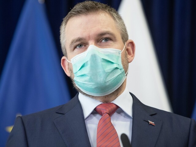 Testy treba šetriť pre ľudí, ktorí ich potrebujú, vyhlásil premiér