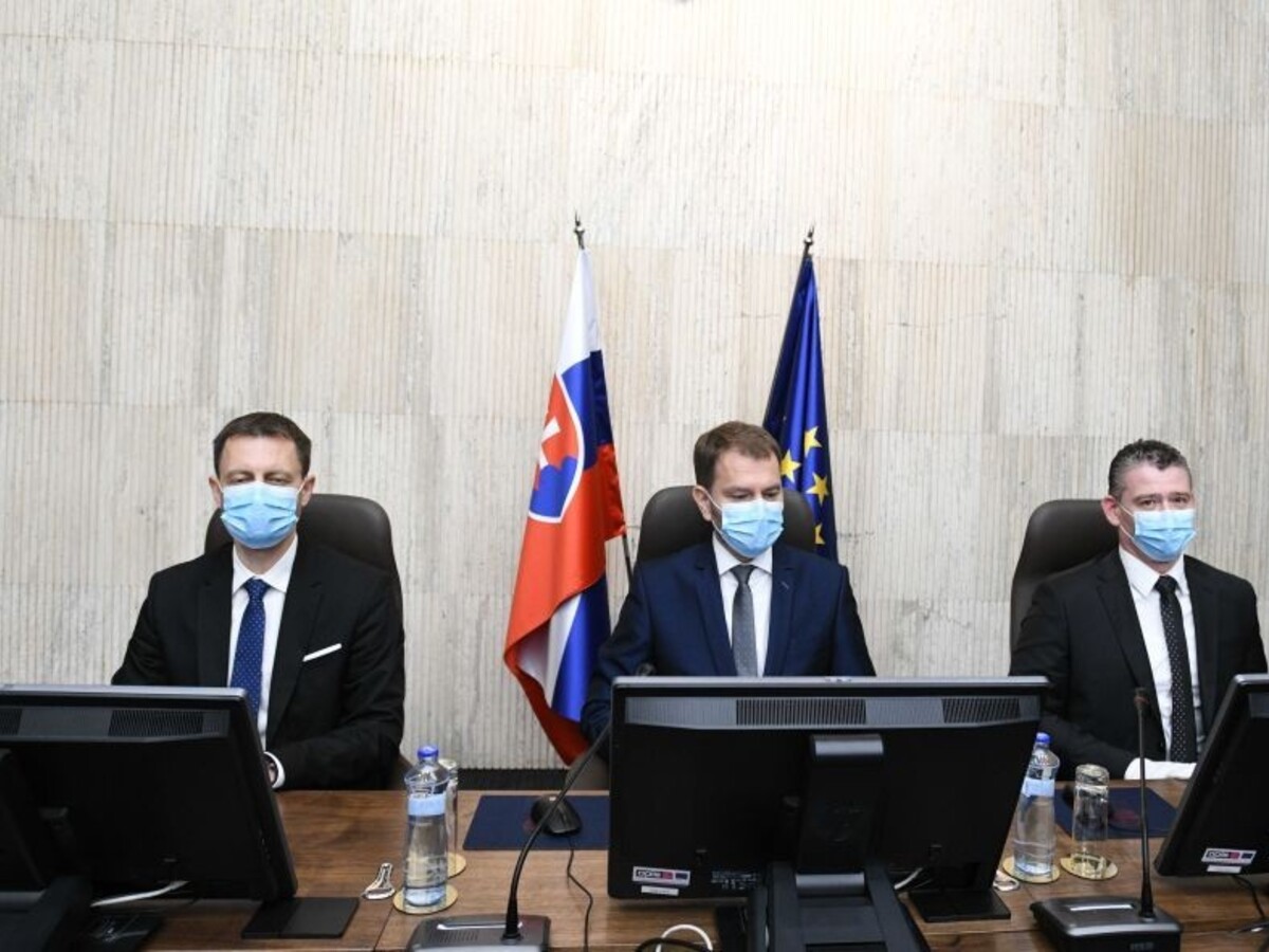 Vláda vymenovala tajomníkov, je medzi nimi i Mihál či Kyselica