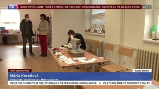 Rúška šijú aj Rómovia, chcú pomôcť problémovým lokalitám