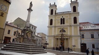 Niektorí primátori si znížili plat, peniaze pôjdu na krízový účet