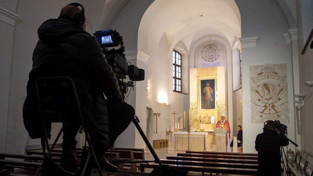 Veriaci si pripomínajú Zvestovanie Pána. Kostoly zostanú prázdne