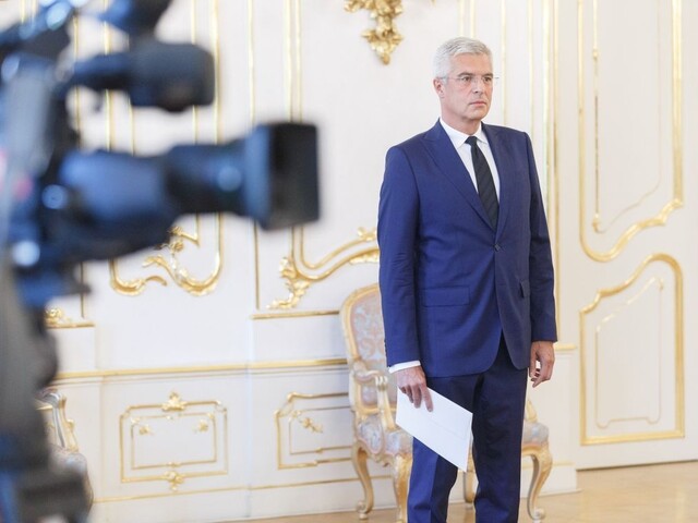 Nový minister zahraničia prišiel do SR a zamieril do karantény