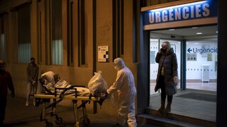 Aj Španielsko hlási obrovský nárast obetí, pribudli tisícky nakazených