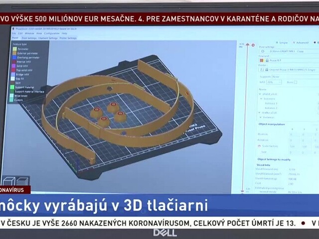 Zdravotníkom chýbajú pomôcky, nadšenci ich vyrábajú v 3D tlačiarni