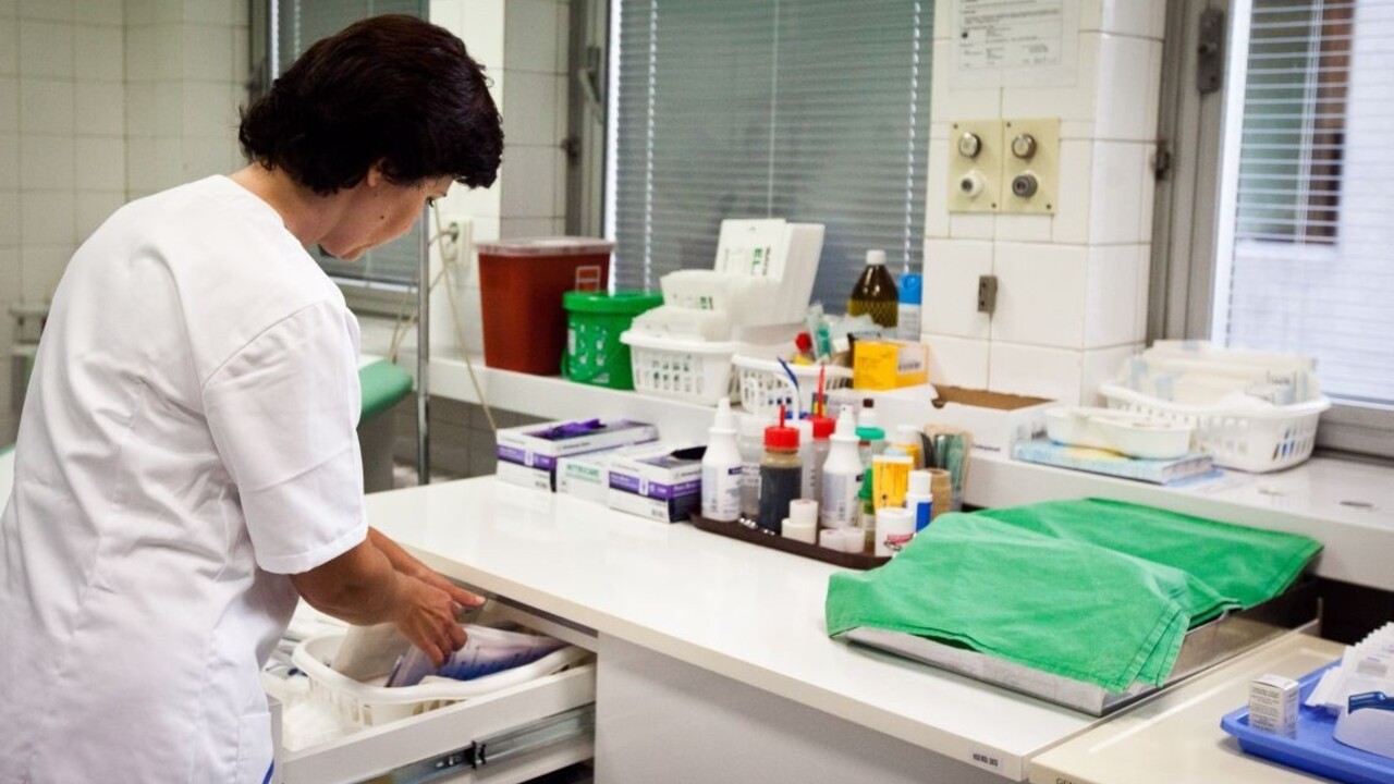 Testovali lieky na koronavírus, výsledky budú už tento týždeň