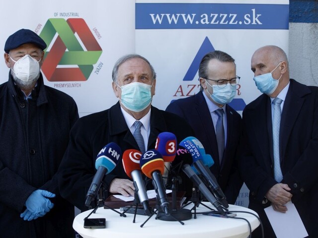 Čelíme globálnemu rozpadu výroby. Konajte, žiadajú zamestnávatelia