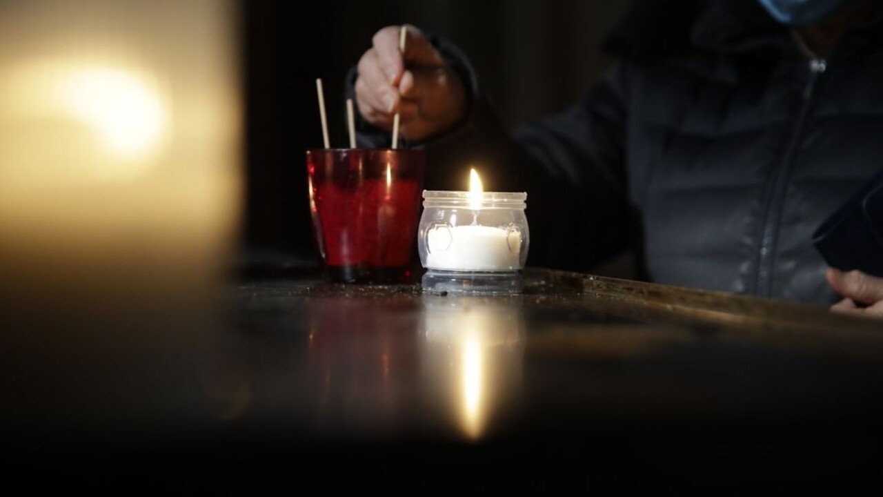 Koronavírusu podľahol aj herec známy z filmov Star Wars