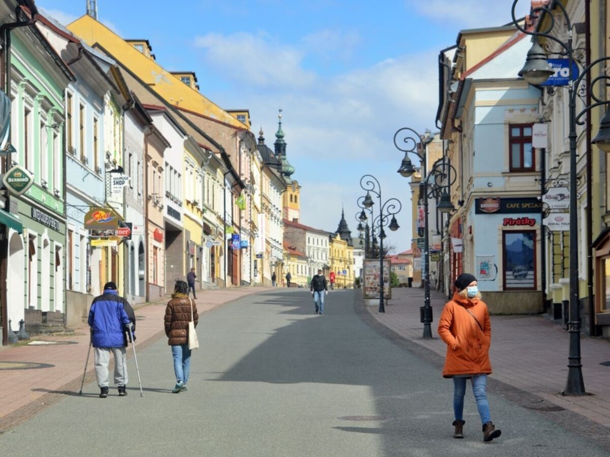 Môžete počas pandemickej PN na vychádzku? Nie, zdôrazňuje SP