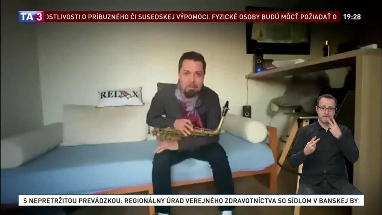 Umelci pozdravujú: saxofonista Radovan Tariška