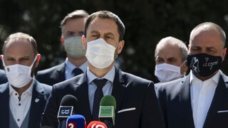 Kríza zasiahla aj samosprávy, minister financií rokoval so županmi