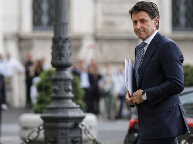 Koronavírus môže ohroziť EÚ, varuje taliansky premiér Conte