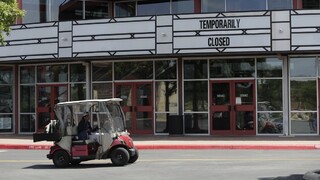 USA bojujú aj s nezamestnanosťou, o prácu prišli milióny ľudí