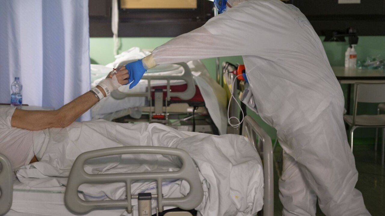 Starček zo spišského DSS je v zlom stave, mohol nakaziť ďalších