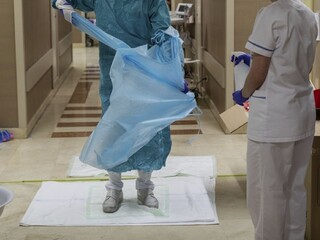 Simulovali operáciu nakazeného. Všetko bolo ako v skutočnosti