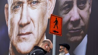 Netanjahu a Ganc sa dohodli. V Izraeli vytvoria núdzovú vládu