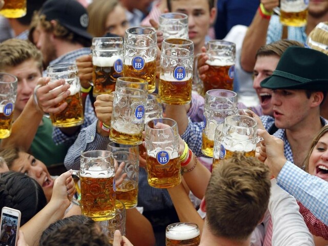 Najznámejší pivný festival sveta nebude, riziko je privysoké