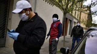 Španielsko predĺžilo núdzový stav, majú už takmer 22.000 obetí