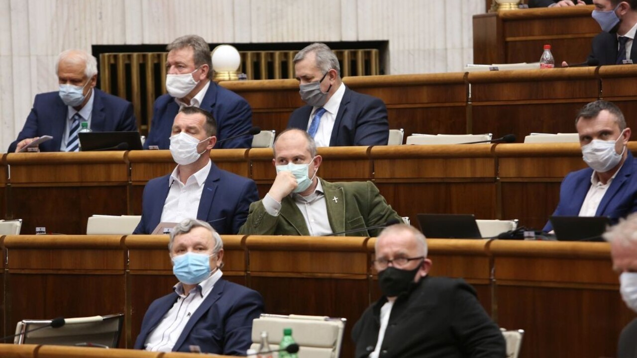 Kotleba opakovane neuspel, SaS navrhla dočasného šéfa výboru