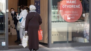Opatrenia možno nebudú uvoľňovať rovnako na celom Slovensku