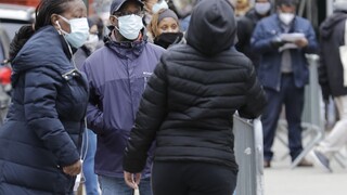 USA zaznamenali najnižší počet úmrtí za posledné týždne