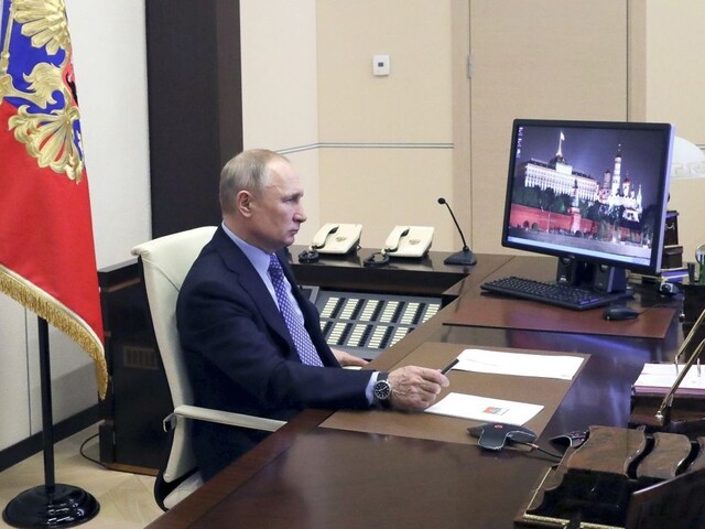 O Putinovi sa šíria fámy. Žije vo svojej rezidencii, tvrdí Kremeľ