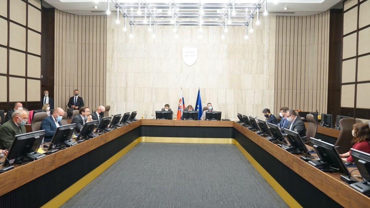 Rokovanie vlády aj o záujmovom vzdelávaní a štatistických výkazoch