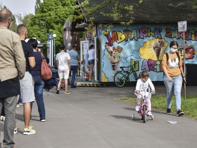 Ekonomika sa prepadne hlbšie, nezamestnaných bude ešte viac