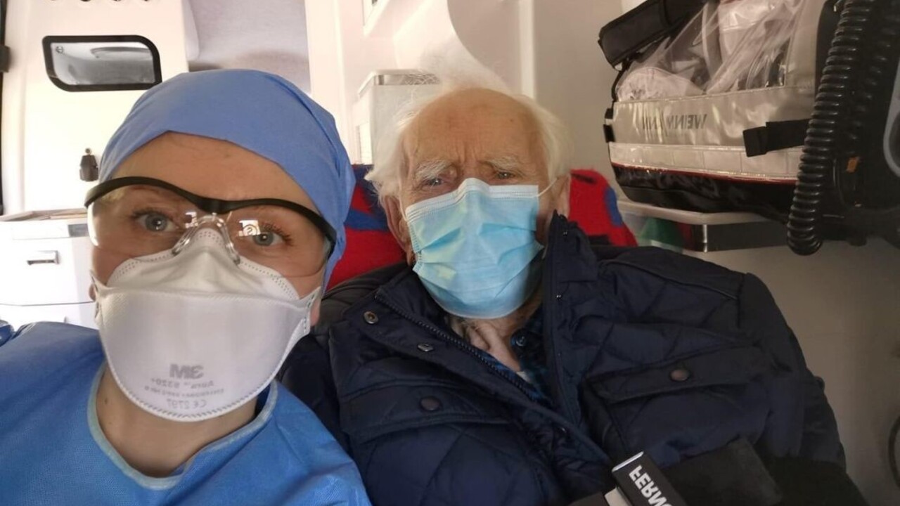 Nezlomila ho vojna ani Covid-19. Storočný veterán sa uzdravil