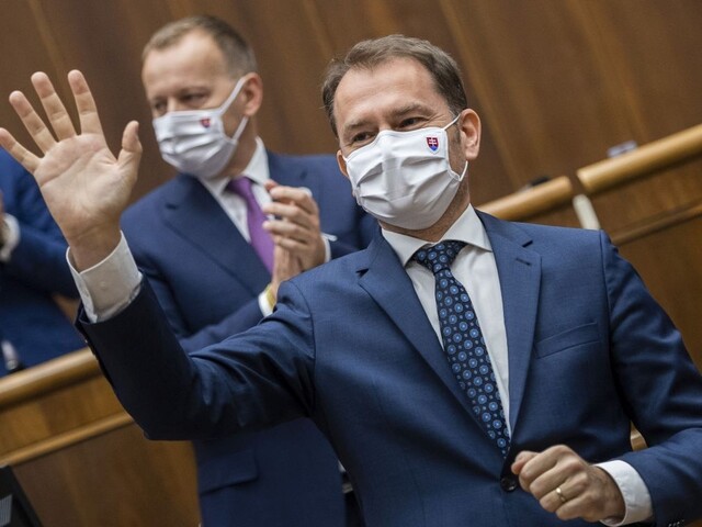 Matovič hovorí o uvoľňovaní opatrení, ide najmä o veľké predajne