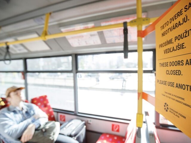 Doprava aj kúpaliská. Štát pomôže i podnikom verejnej správy
