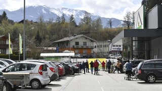 V Rakúsku sa skončila celoštátna karanténa, otvárajú i obchody