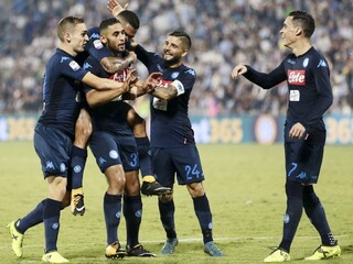 Futbalisti Neapolu začnú trénovať, dovolili to úrady