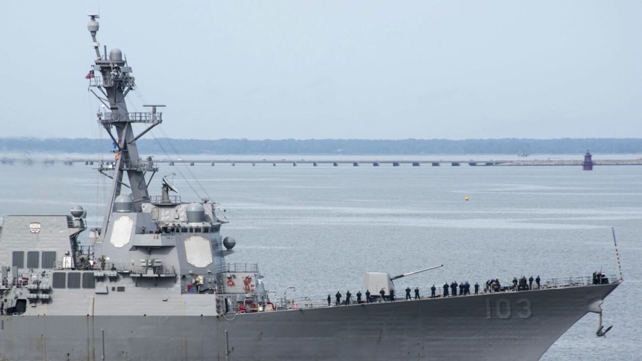 Vojnové lode USA sa po desaťročiach objavili na ďalekom severe