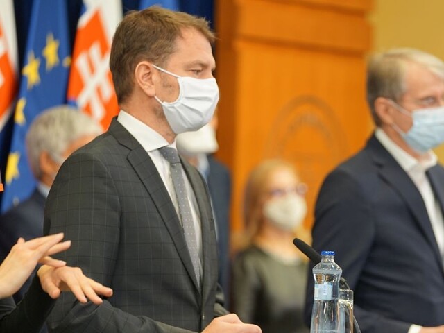 Vyrobili 100.000 slovenských testov. Budú čoraz dôležitejšie