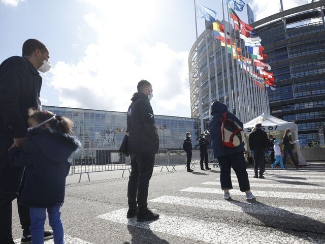 Europarlament schválil plán na ekonomickú obnovu Európy