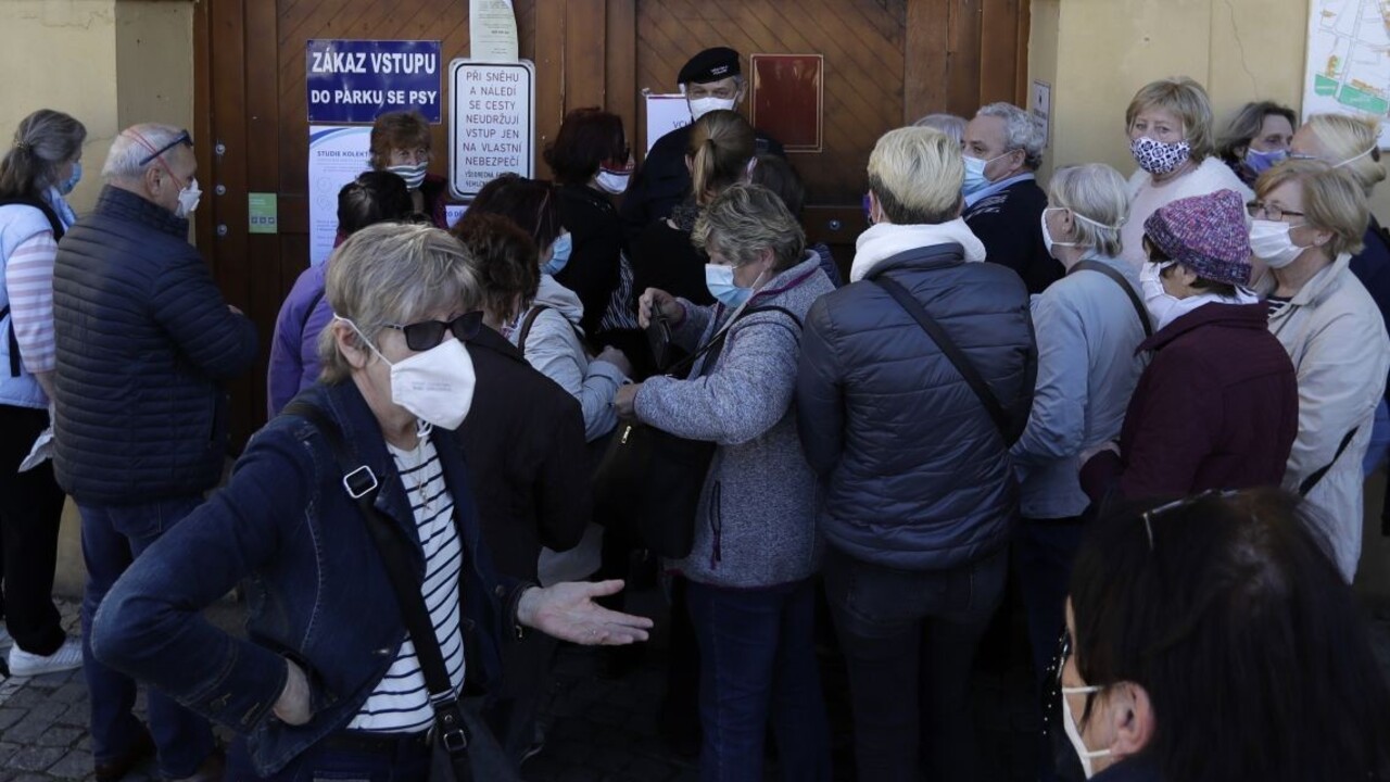 ČR otvorí ďalšie hraničné priechody, plánuje i zrušiť povinné testy