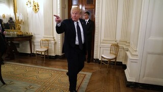 Ak sa nezlepšia, zvážime členstvo i financie, pohrozil Trump WHO