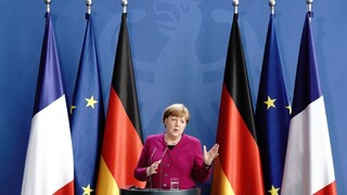 Merkelová rokovala s lídrami V4, zhodli sa na otváraní hraníc