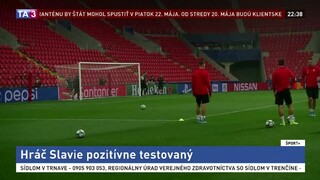Pozitívne testovaný je aj futbalista zo Slavie Praha