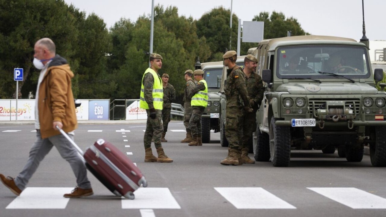 Turisti sa vybrali dovolenkovať na Malorku. Poslali ich nazad