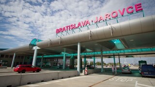 Vláda predĺžila hraničné kontroly, zvýši sa počet hraničných priechodov