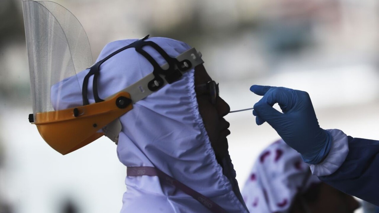 Taliani začínajú testovať vo veľkom, chcú zistiť skutočné počty