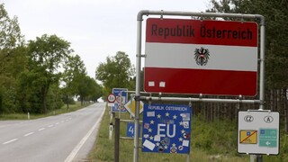 Rakúsko prezradilo, kedy chce úplne otvoriť hranice so Slovenskom