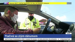 Vyskúšali sme si prejazd cez hranice. Polícia vydávala zlé tlačivá
