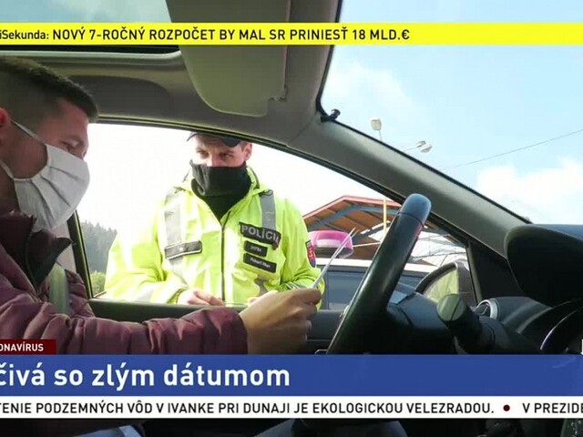 Vyskúšali sme si prejazd cez hranice. Polícia vydávala zlé tlačivá
