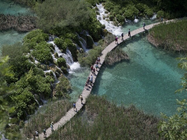 Chorváti vydali aplikáciu pre turistov. Pomôže vyhnúť sa kolónam