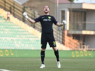 Holec podpísal zmluvu so Spartou Praha, bude v ďalšej sezóne